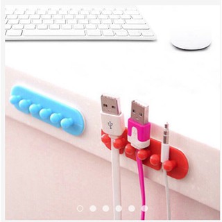 Móc cài dây điện 1 vỉ 2 cái