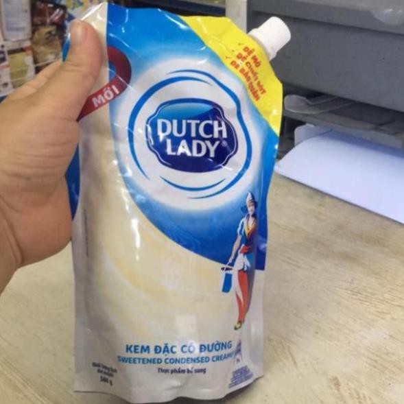 Sữa đặc DutchLady dạng túi có nắp 560g.