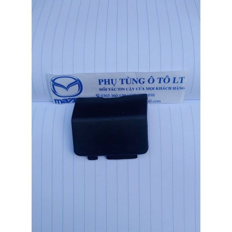 Nắp đậy móc kéo ( nắp móc cứu hộ ) sau trái Mazda 6 2014-2019 xịn