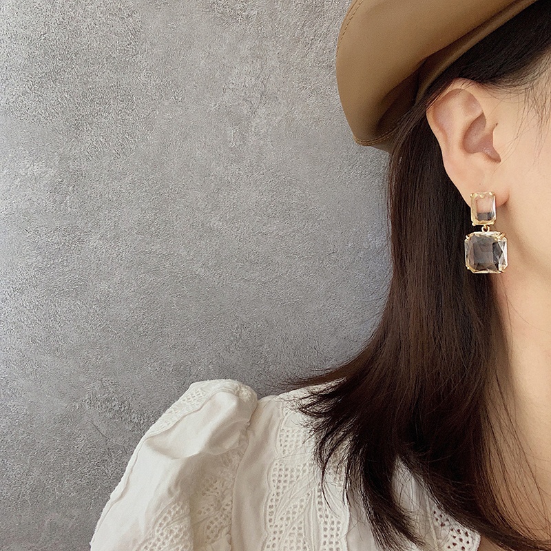 Bông Tai Hình Vuông Đính Pha Lê Nhân Tạo Trong Suốt Phong Cách Hàn Quốc