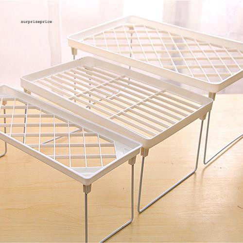 Kệ để đồ 2 tầng bằng nhựa màu trắng xinh xắn tiện dụng