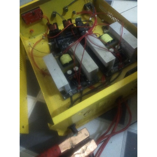 Máy invectercũ thanh lí