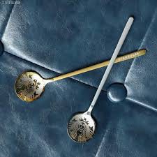 Bộ 4 c thìa inox cao cấp Starbuck độc đáo ấn tượng có hộp đựng KT: 15,8x4,5cm (ảnh thật)