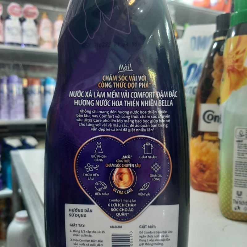 Nước xả vải Comfort hương nước hoa thiên nhiên bella chai 800ml
