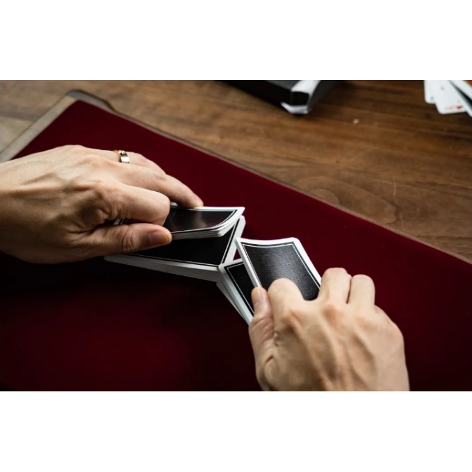 Bộ bài tây PURE Black Mark Playing Cards - có thể nhìn xuyên