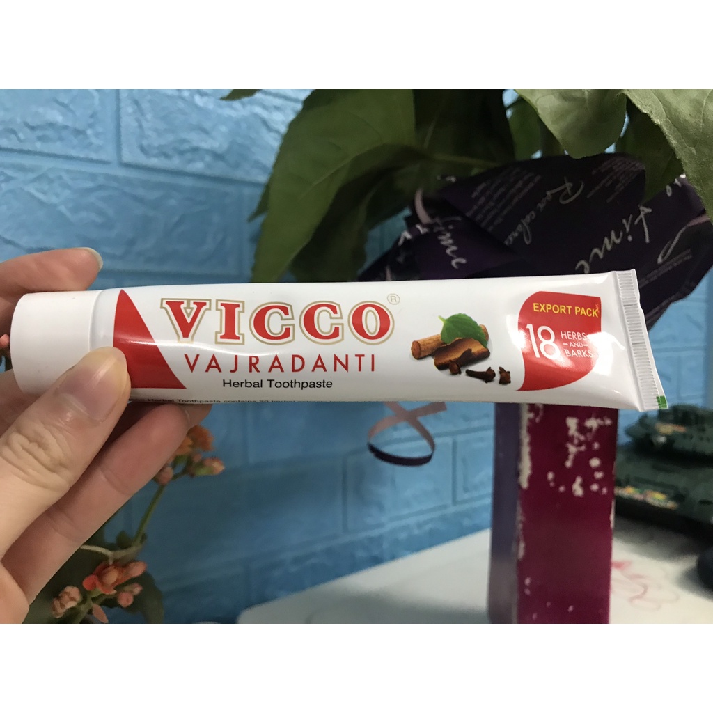 Kem đánh răng thảo dược Ấn Độ VICCO cải thiện hôi miệng, trắng răng rõ rệt cream 100g