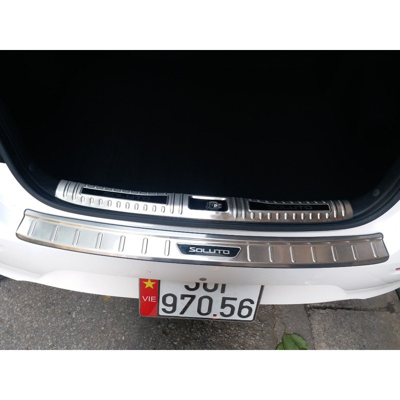 ốp chồng trầy cốp Kia Soluto 2019 - 2022 mẫu inox