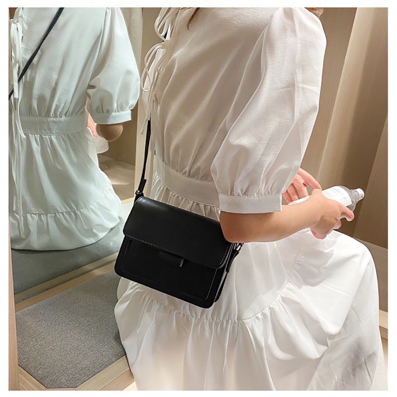 Túi xách nữ đeo chéo đi chơi giá rẻ thời trang Hàn Quốc Dáng Chữ Nhật Phối Mắt Xích Nhựa