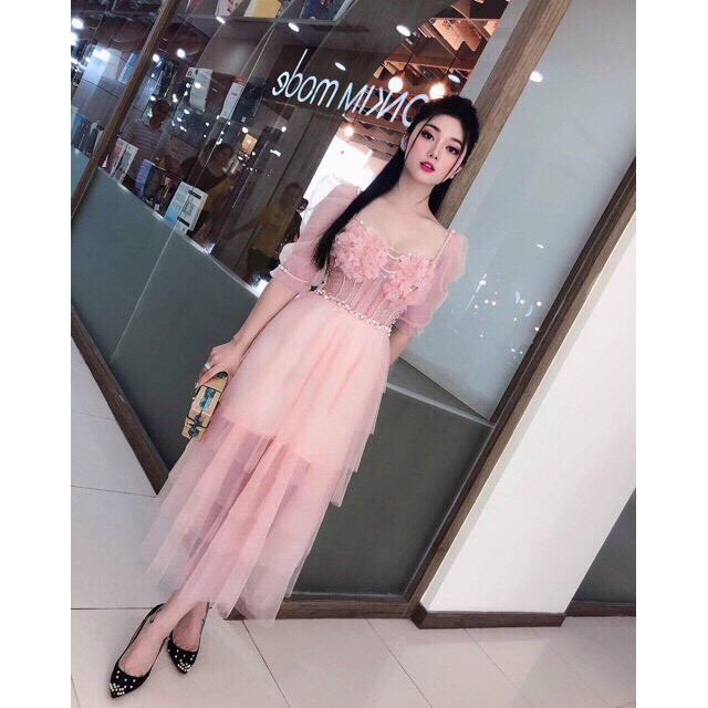 ẢNH VÀ VIDEO SHOP TỰ QUAY 10000%  đầm tầng kết hoa nổi