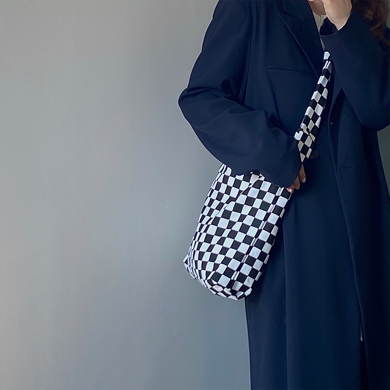 Túi đeo chéo IELGY bằng vải canvas sức chứa lớn họa tiết caro thời trang phong cách Hàn Quốc năng động cho nữ