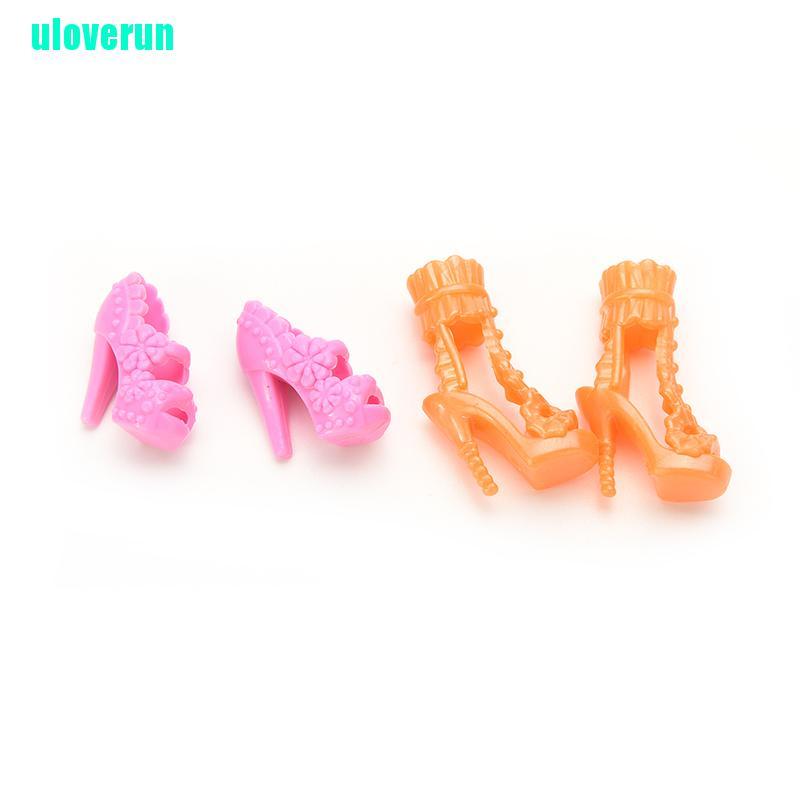 Bộ Phụ Kiện Cho Búp Bê Gồm Túi Xách + Giày + Lược + Tai Xinh Xắn