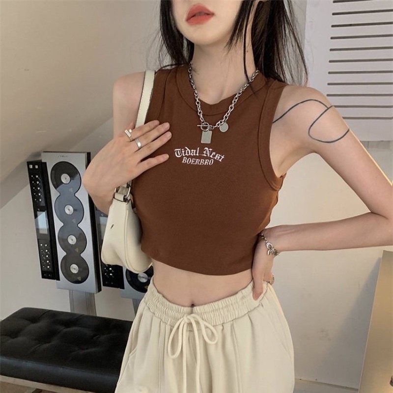 Áo ba lỗ thêu chữ