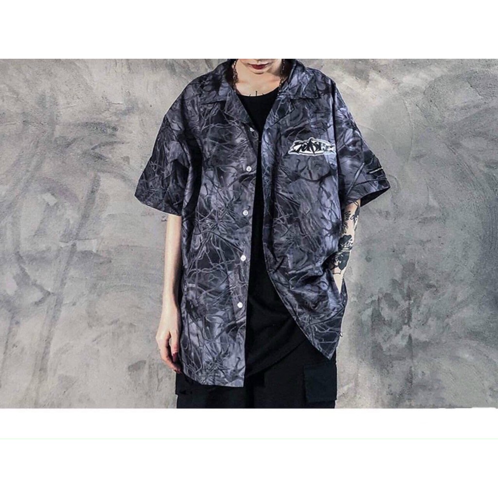 ÁO SƠ MI LOANG MẠCH MÁU NAM NỮ CỔ BẺ TAY LỠ IN CHỮ - ÁO LOANG FORM RỘNG UNISEX CÁ TÍNH