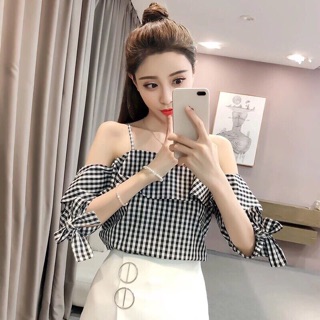 Áo hở vai dây caro