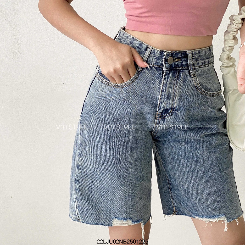 Quần jean ngố VM STYLE xước lai cắt kiểu, quần sọt lửng ống rộng nữ chất bò lưng cao ulzzang 22LJU02NB2501