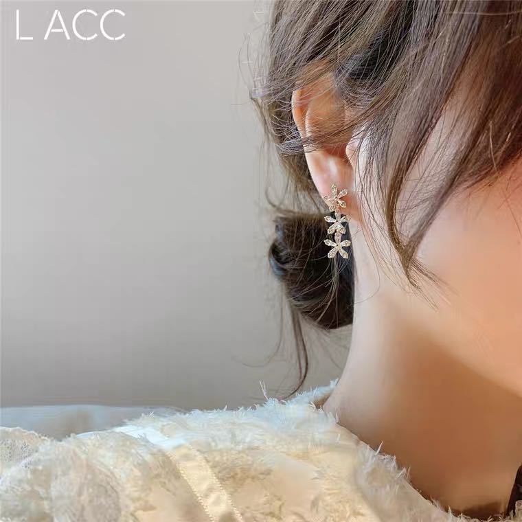 Khuyên tai dáng dài phong cách Hàn Quốc thời trang cho nữ