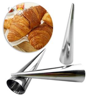 Khuôn làm bánh mì ốc quế tiện dụng