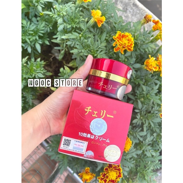 Kem Hoa Anh Đào Đỏ Chính Hãng Nhật Bản 15g