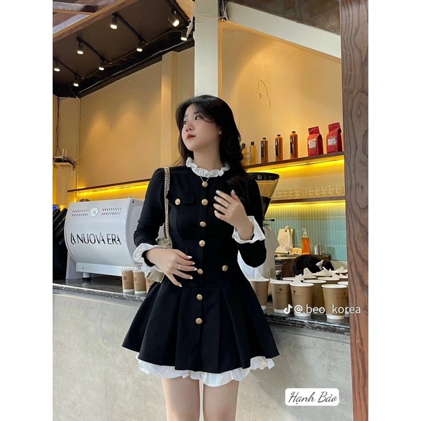 Váy đen phối bèo trắng cúc đồng dài tay hàng chuẩn
