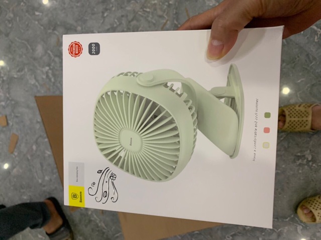 Quạt tích điện mini kẹp bàn có đèn Baseus chính hãng | BigBuy360 - bigbuy360.vn