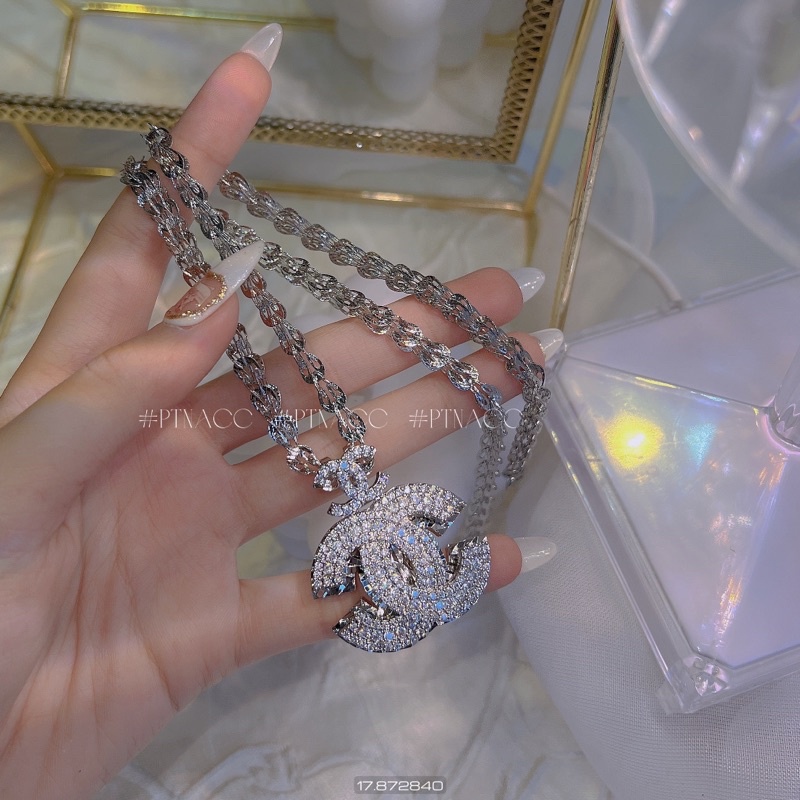 Mặt lẻ dây chuyền logo thương hiệu đính full soàn tấm xi bạch kim, xi mạ vàng .PTNACC.