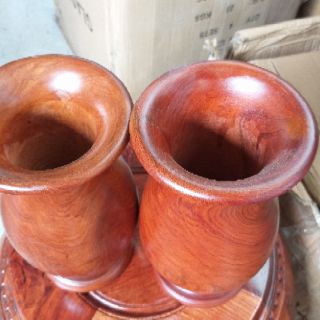 Lọ hoa gỗ hương cao 22cm
