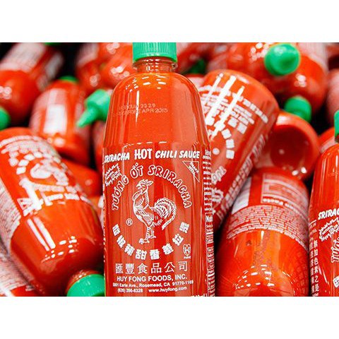 Tương ớt con gà Sriracha hot chili sauce 24/9 OZ