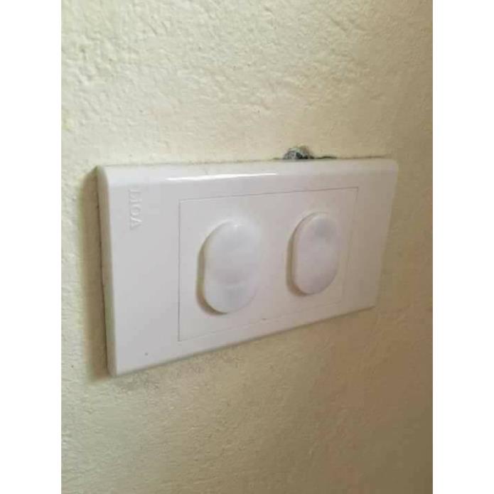 Combo 10 nút bịt ổ điện an toàn cho bé ( tuyển khách sỉ)