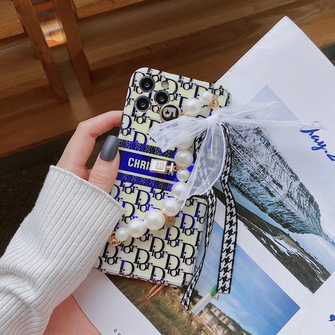Ốp điện thoại chống sốc đính ngọc trai có vòng tay cho IPhone 11 pro Max X XS XR XSMAX 6 6s 7 8 Plus | BigBuy360 - bigbuy360.vn
