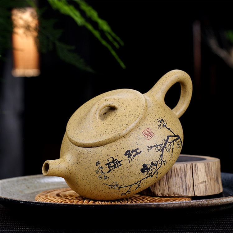 Ấm Tử Sa Nghi Hưng Thạch Biều Hồng Mai 300 ml (Chi Ma Đoạn Nê)