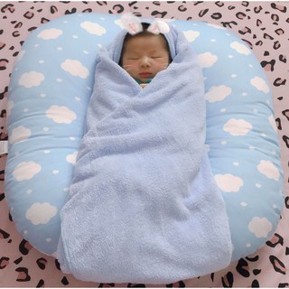 gối chống trào ngược cho bé