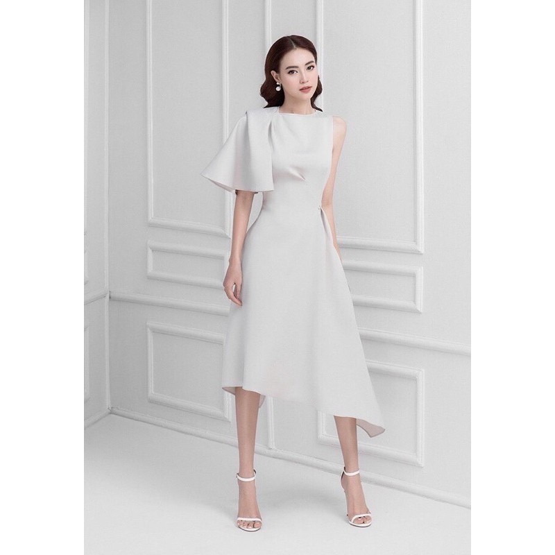 Đầm xòe kiểu sát nách 1 tay chéo tà