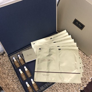 Sét tinh chất vàng va nạ ohui the first