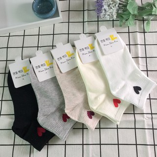Tất trái tim Love