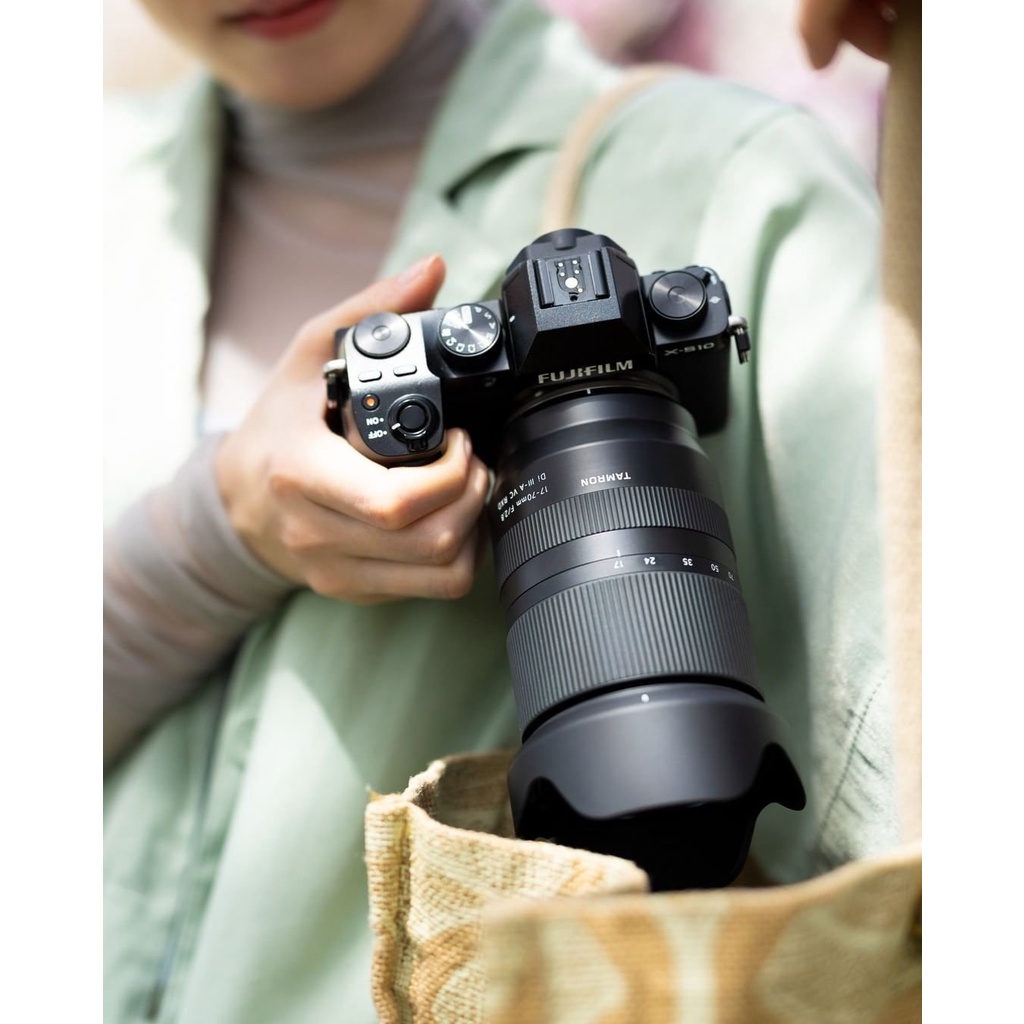 Ống Kính Tamron 17-70mm f/2.8 Di III-A VC RXD Dành Cho Máy Ảnh FUJIFILM / SONY l Tamron 17-70mm for FUJIFILM