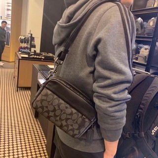 Túi đeo chéo Coach for men