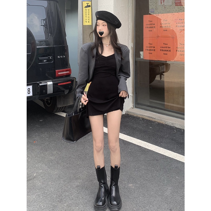 Đầm Hai Dây Tay Dài / Áo Khoác Vest Dáng Ôm Đính Ngọc Trai Thời Trang Hàn Quốc Quyến Rũ Cho Nữ