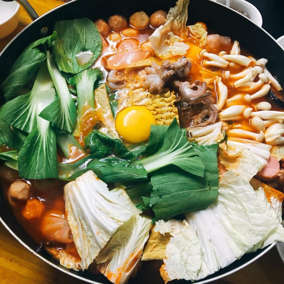 Lẩu tokbokki Hàn Quốc (3-4 người ăn) cay ngon chuẩn vị | BigBuy360 - bigbuy360.vn