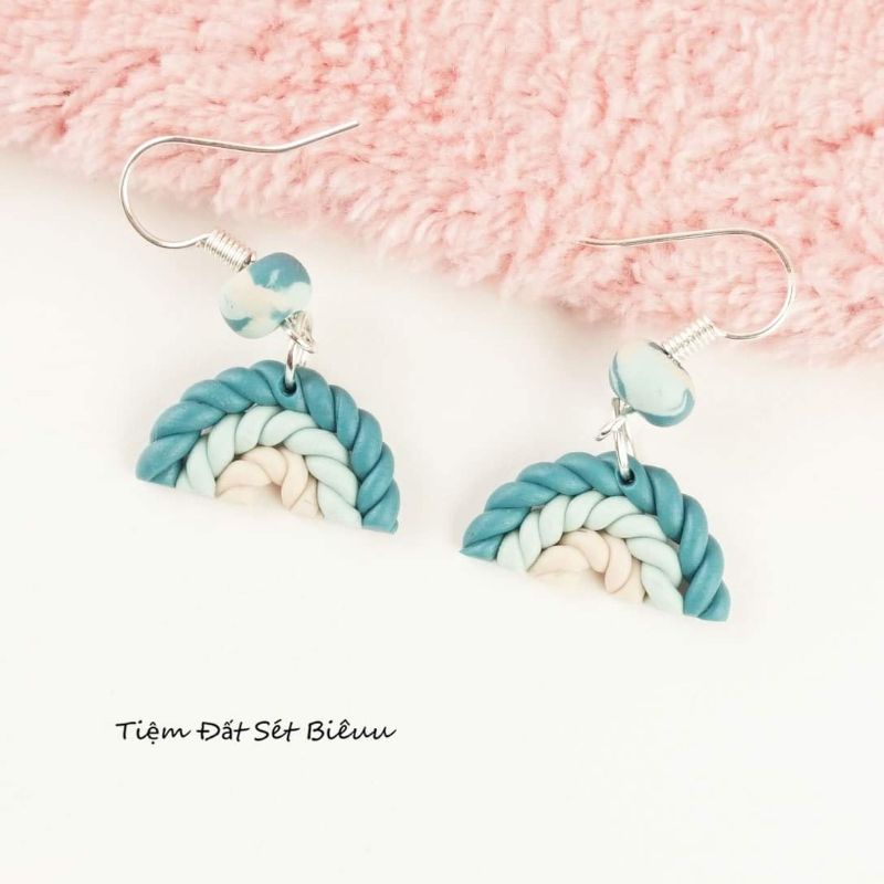 Khuyên tai đất sét Polymer handmade Blue Rainbow
