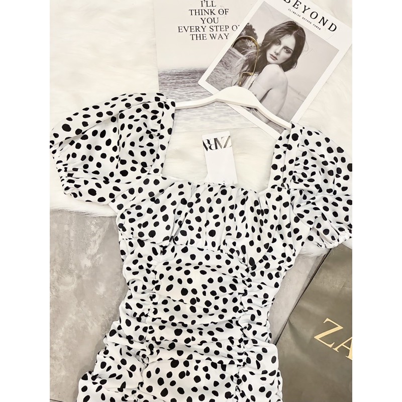 VNU235 - VÁY CHẤM BI CỔ VUÔNG DÚM BỤNG | BigBuy360 - bigbuy360.vn