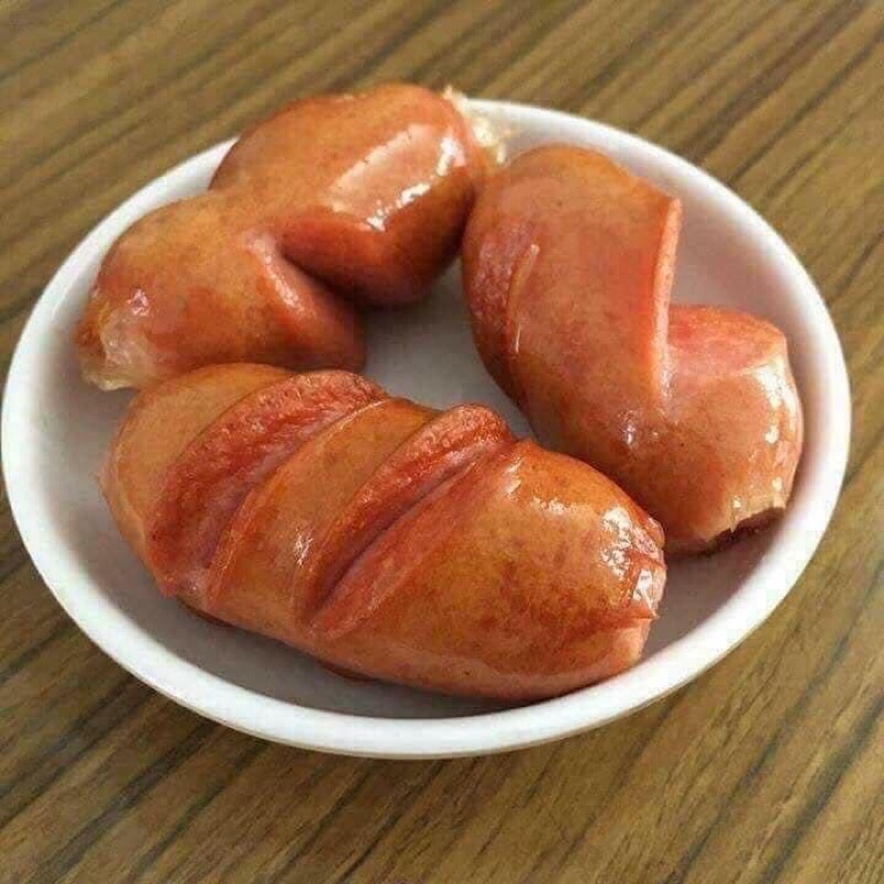 xúc xích bi nhà làm