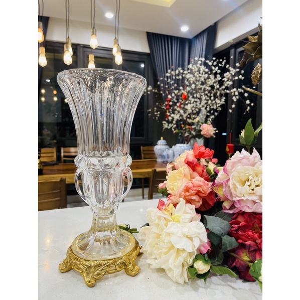 Lọ Hoa Thủy Tinh Viền Vàng Dáng Ly.