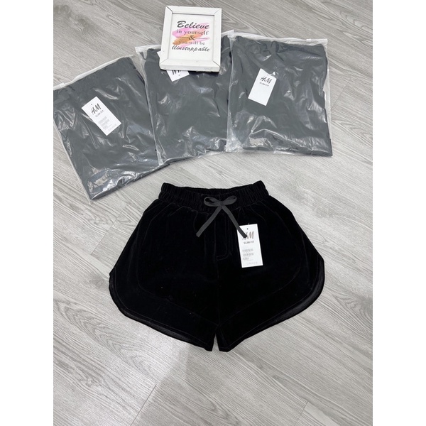 Quần short nhung cạp chun kiểu dáng basic dễ mặc, dễ phối đồ