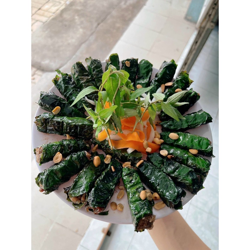 Bò cuộn lá lốt đóng khay (18-20 cuộn)_siu ngon_giao hỏa tốc