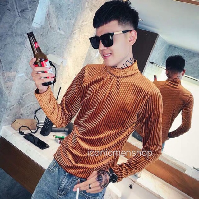 Áo thun nhung nam cổ lọ, sọc gân màu nâu vàng