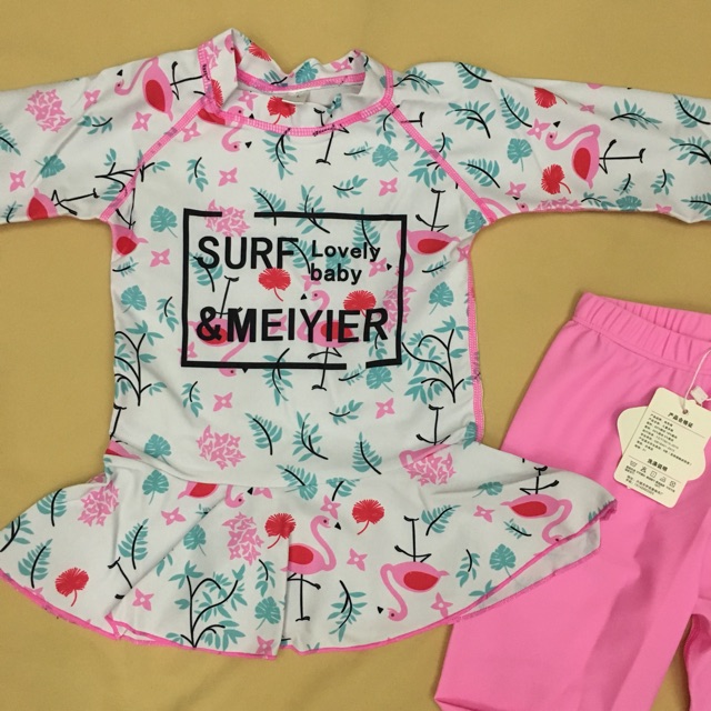 CÓ SẴN Bộ đồ bơi bé gái dài tay cao cấp | BigBuy360 - bigbuy360.vn