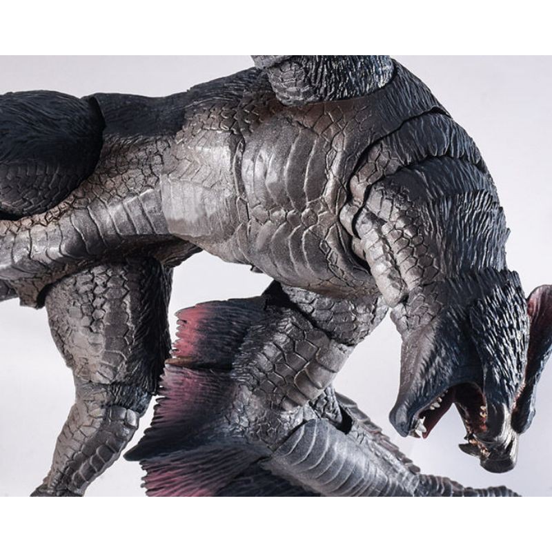 Mô hình quái vật Monster Hunter Nargacuga SH Monsterarts