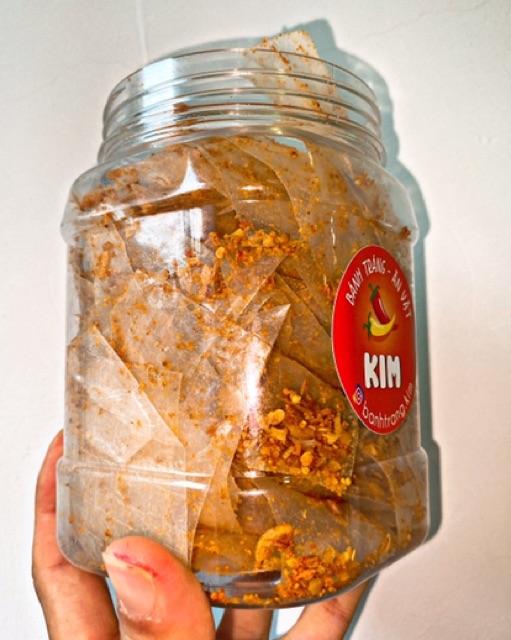 Bánh tráng tỏi phi đóng hộp