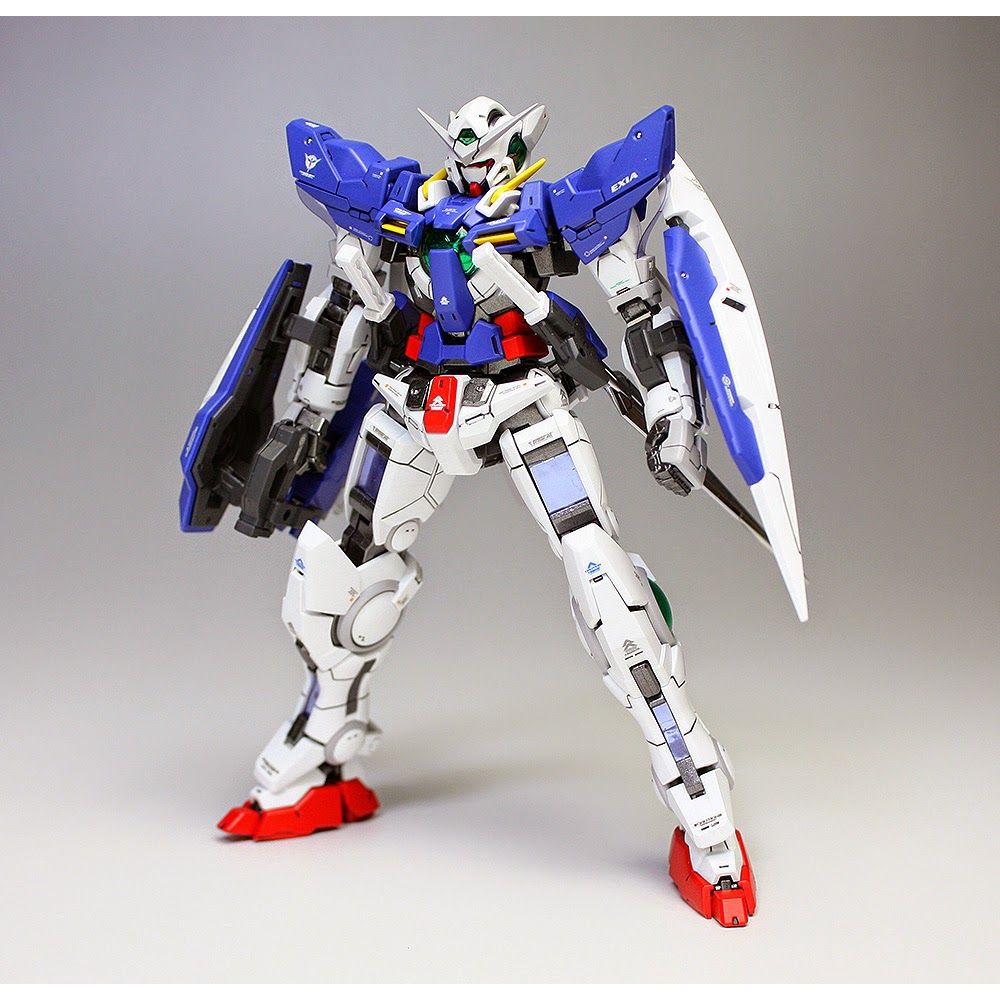 Mô hình nhựa lắp ghép RG 1/144 Gundam Exia - Bandai