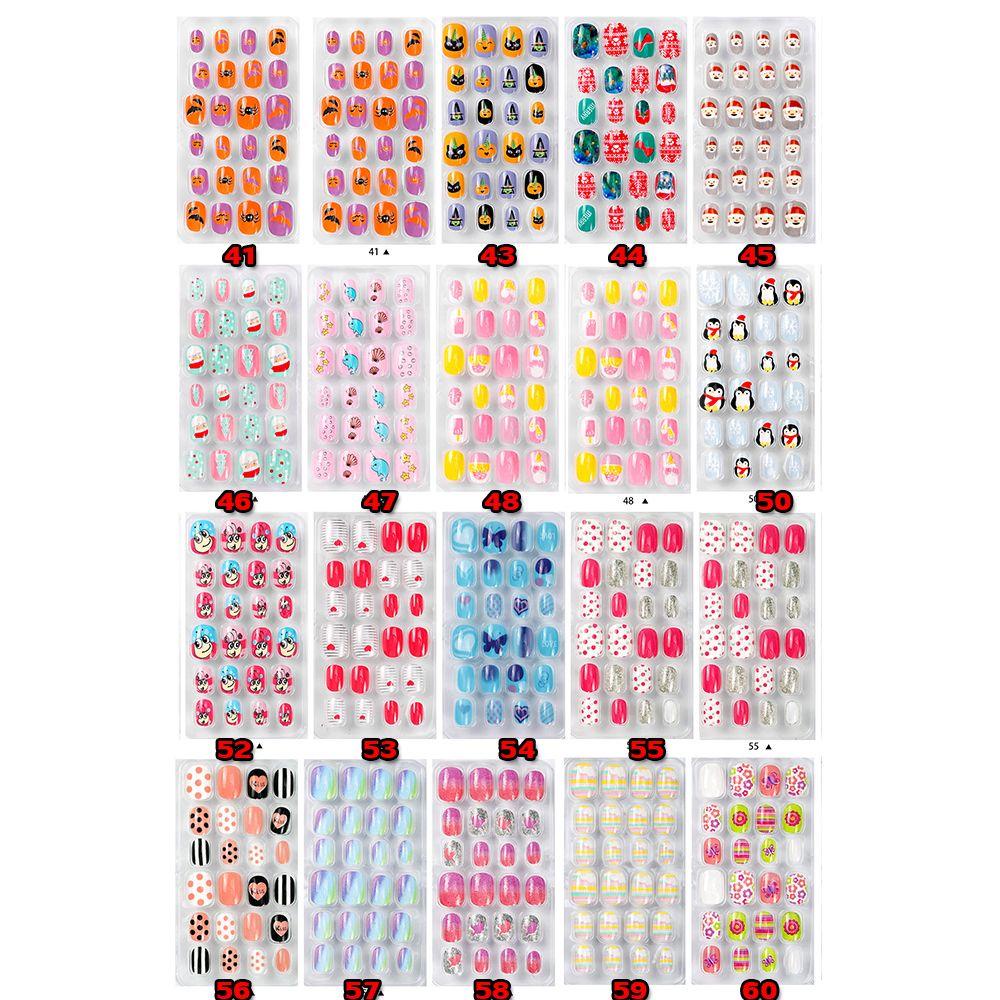 Set 24 Móng Tay Giả Hình Bông Tuyết Màu Sắc Kẹo Ngọt Phong Cách Halloween Dành Cho Trẻ Em